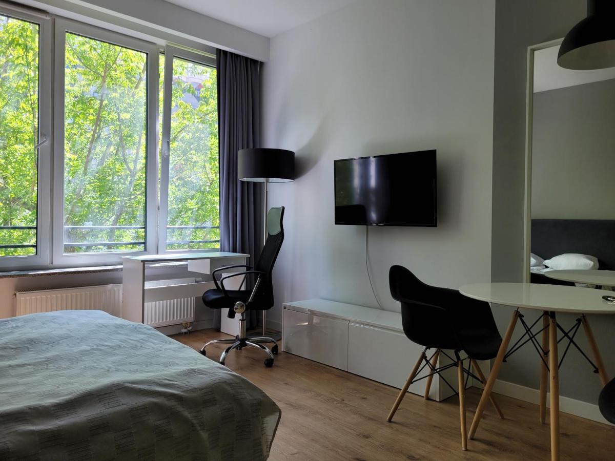 Chopin Apartments Expo วอร์ซอ ภายนอก รูปภาพ